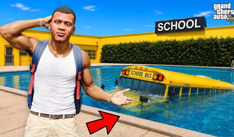 GTA V : Franklin Tried to Escape School by Driving Into a Lake ! in Telugu